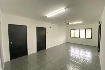 Untuk Disewa Flat PKNS Block 9 Seksyen 16 Bandar Baru Bangi