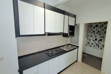 Savanna Executive Suites @ Southville City