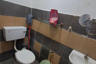 Townhouse Jalan KB 5 Kampung Bangi Kajang (Bangi Lama)