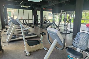 Apex Tower & Vertex Tower @ CyberSquare