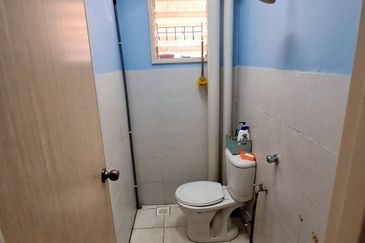 Apartment Teratai, Taman Sutera