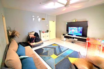 Apartment Teratai, Taman Sutera