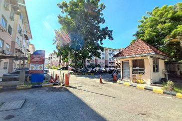 Apartment Teratai, Taman Sutera