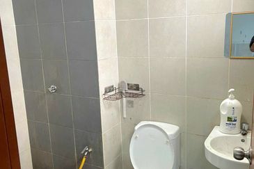 Ascotte Boulevard Condominium