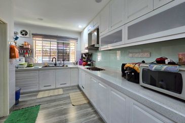 Jalan Bukit Puchong 2/10