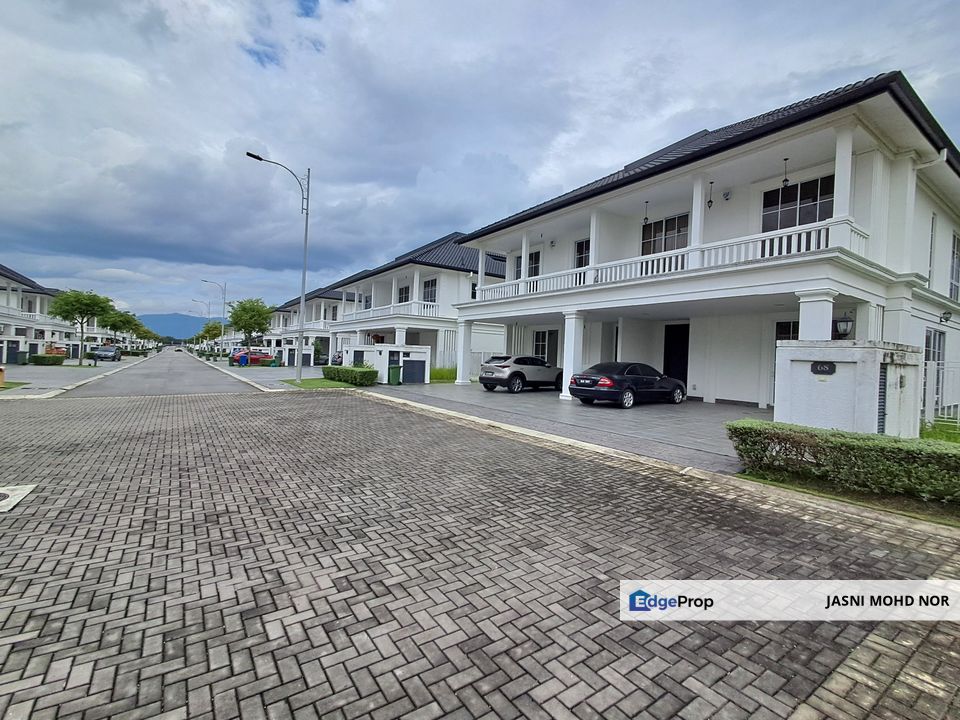 New Unit Cluster Semi D Stoneridge Eco Majestic Semenyih, Selangor, Semenyih