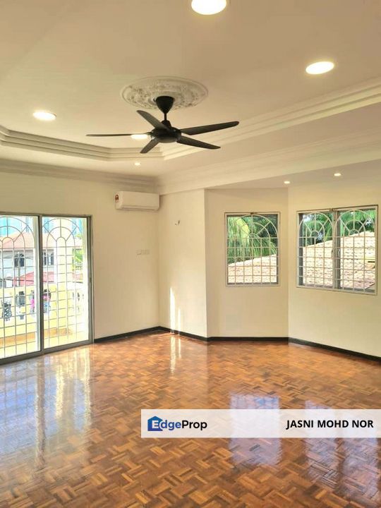 Bungalow Corner lot Taman Bukit Mewah Kajang, Selangor, Kajang