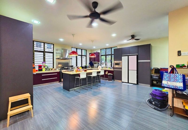 SU3 @ Bandar Saujana Utama