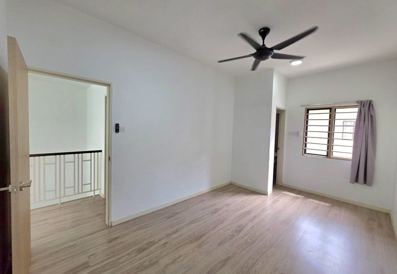 Dahlia @ Serene Heights