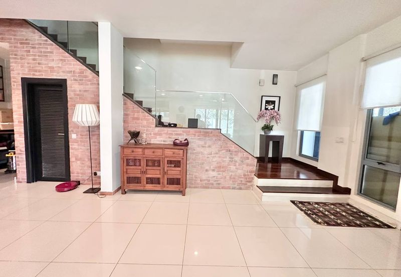 Bangi Lakehill Villas