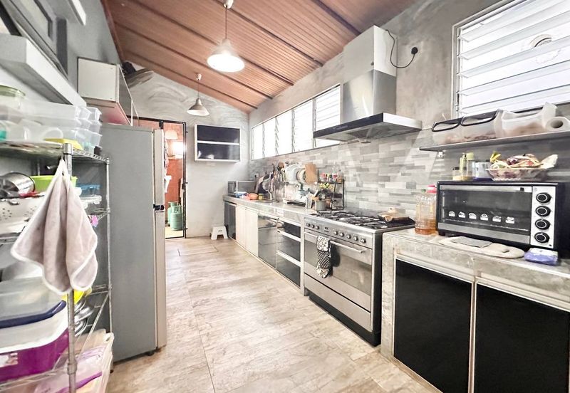 Bangi Lakehill Villas