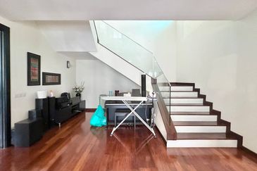 Bangi Lakehill Villas