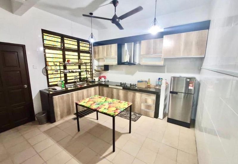 Taman Desa Kenanga Indah