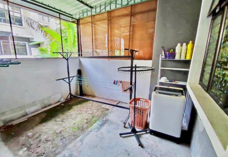 Taman Desa Kenanga Indah