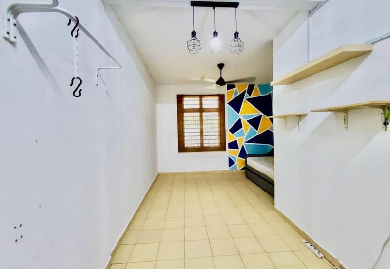 Taman Desa Kenanga Indah