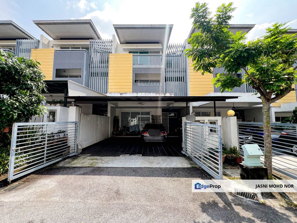 3 Storey Superlink Nadayu 92 Kajang (phase last), Selangor, Kajang