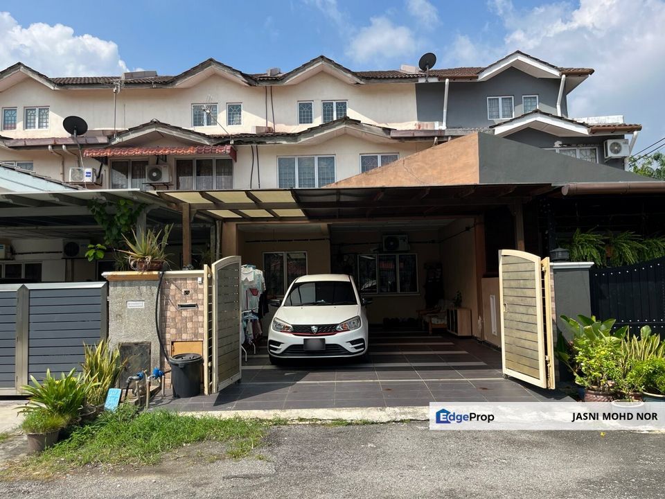RENOVATED 2.5 Storey Terrace Seksyen 4 Tambahan Bandar Baru Bangi, Selangor, Bangi