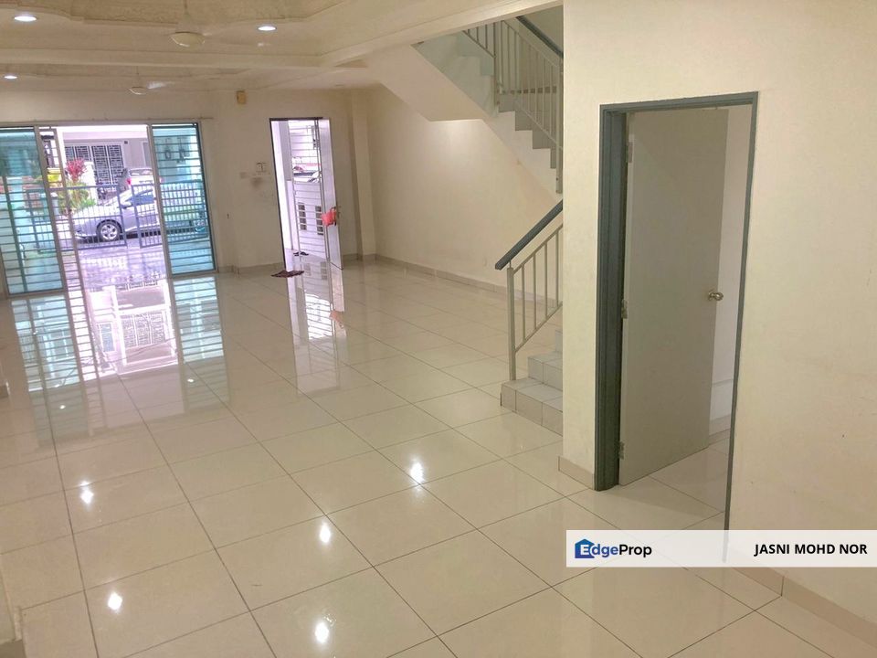 3-Storey Terrace House Taman Aman Permai Bangi, Selangor, Kajang