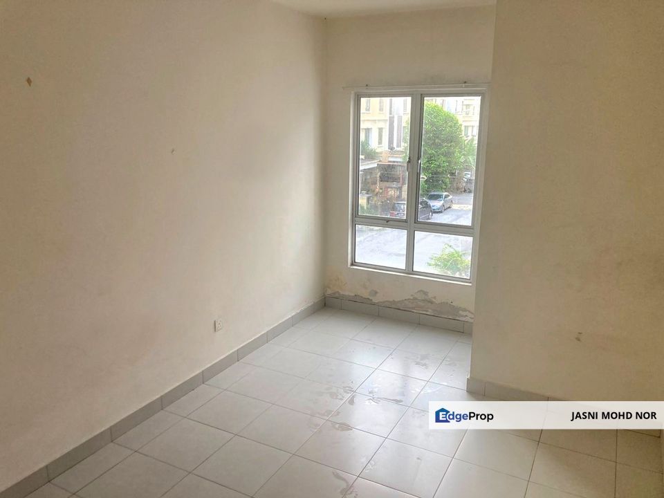 3-Storey Terrace House Taman Aman Permai Bangi, Selangor, Kajang