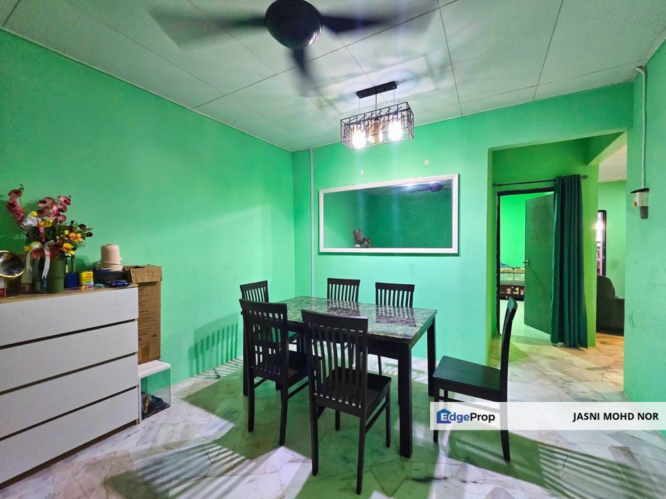 LUAS 1571sqft Teees 1 Tingkat Taman Desa Vista Salak Tinggi Sepang BEBAS BANJIR, Selangor, Sepang