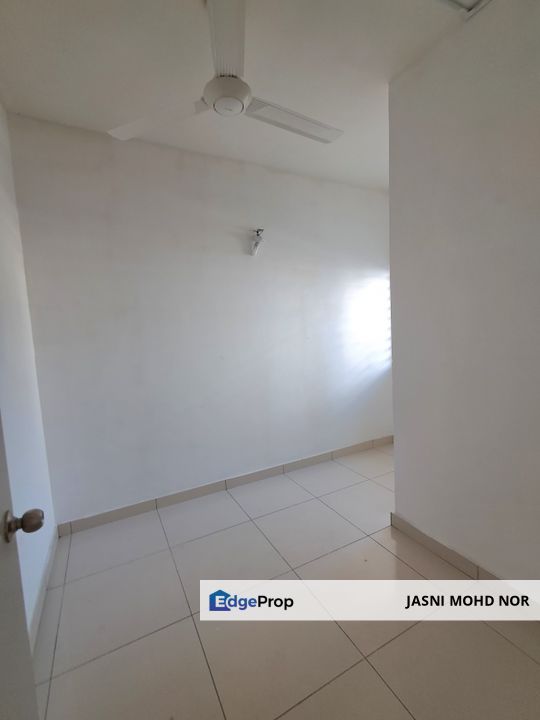 3-Storey House Taman Aman Permai Bangi Kajang, Selangor, Kajang