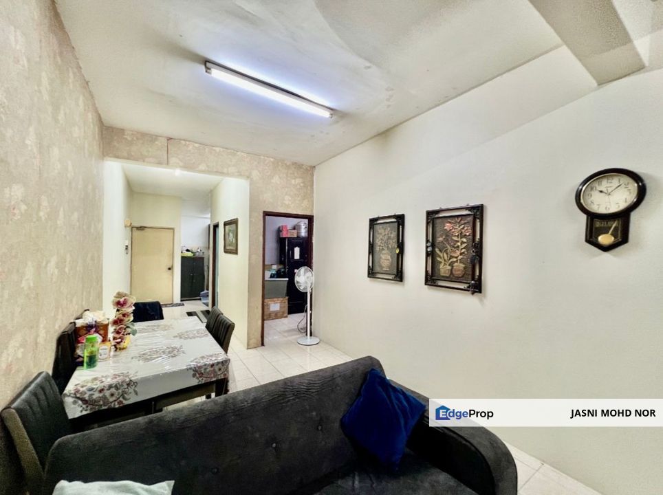 Tingkat 2 Ada Lif Apartmrnt Ria Prima Kajang, Selangor, Kajang