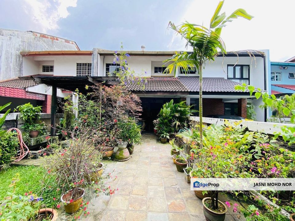 FACING OPEN  Two and Half Storey Terrace Taman Wabgsa Baiduri Subang Jaya , Selangor, Subang Jaya