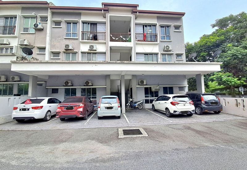 Taman Tropika