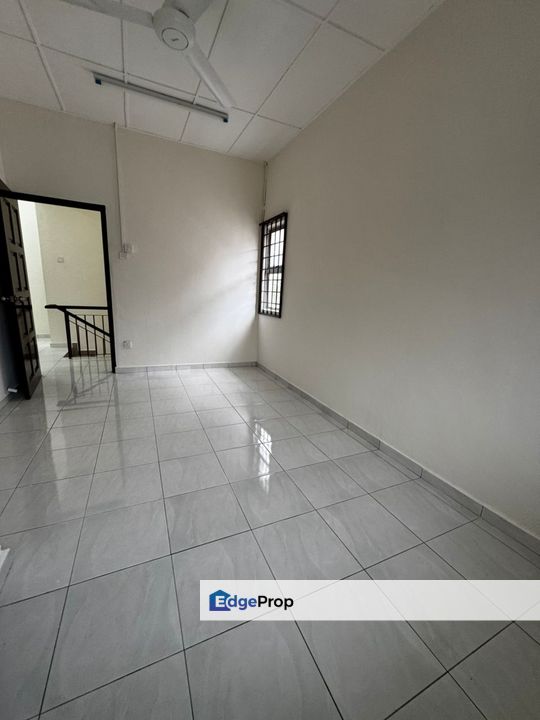 Taman Puteri Wangsa Double storey Endlot for sales Jalan Kembia, Johor, Ulu Tiram