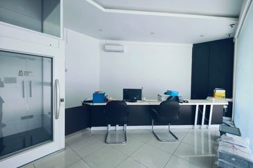 Taman Austin Perdana