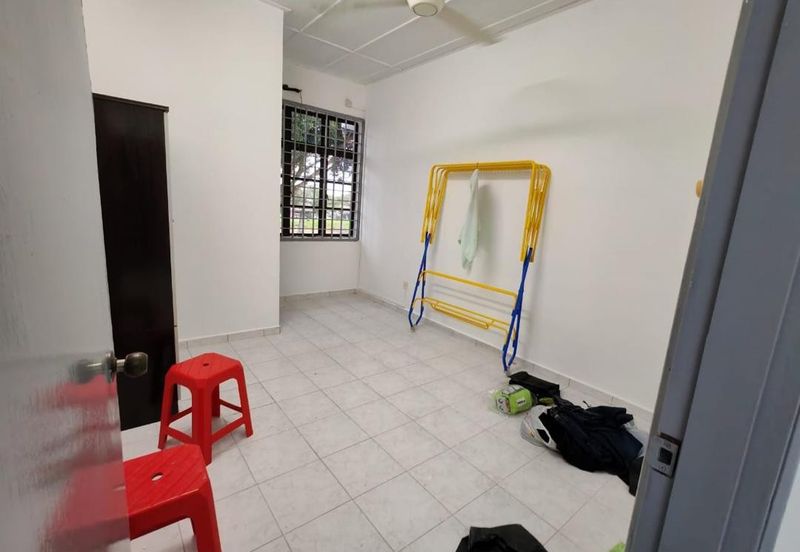 Taman Desa Cemerlang