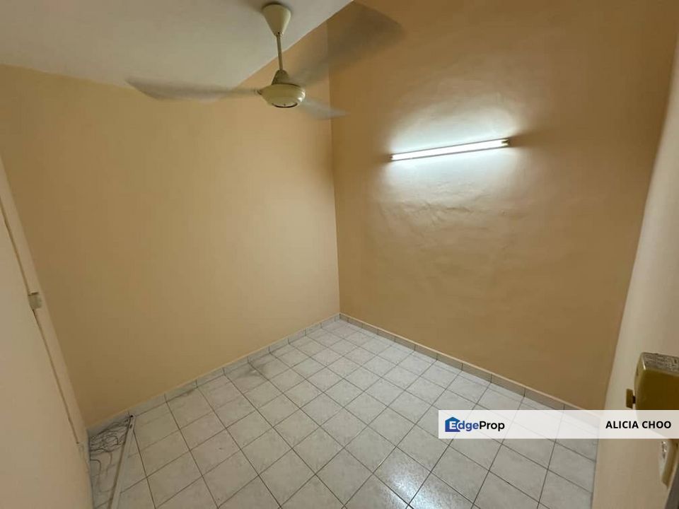 Taman Pelangi Indah 1.5 storey house for sales, Johor, Ulu Tiram