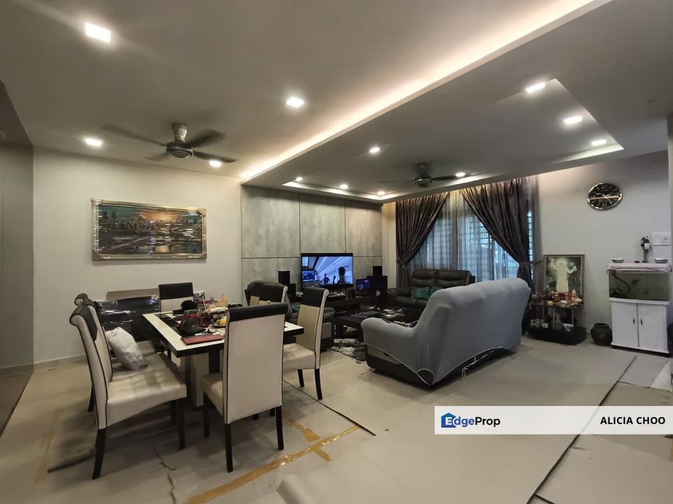 Taman Mutiara Rini Double storey house for sales, Johor, Skudai