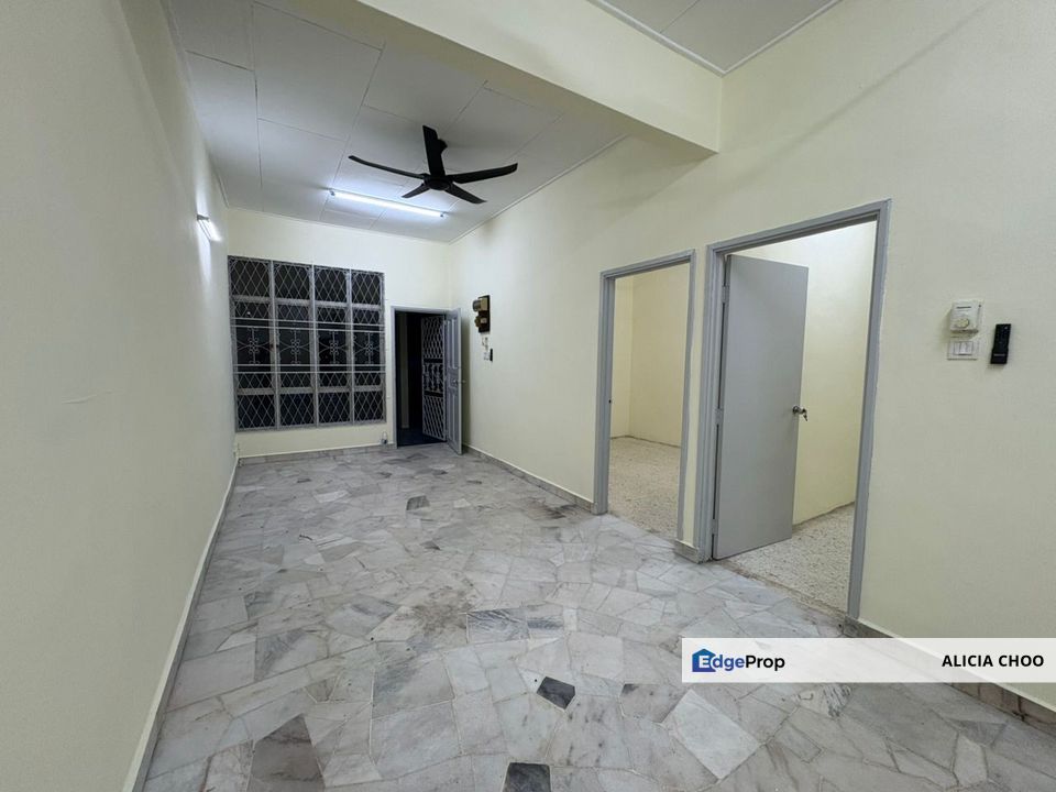 Taman Desa Cemerlang Single storey house for sales, Johor, Ulu Tiram