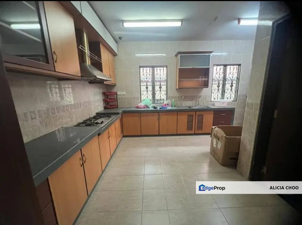 Taman Pelangi Indah Double storey Semi D house for sales, Johor, Ulu Tiram