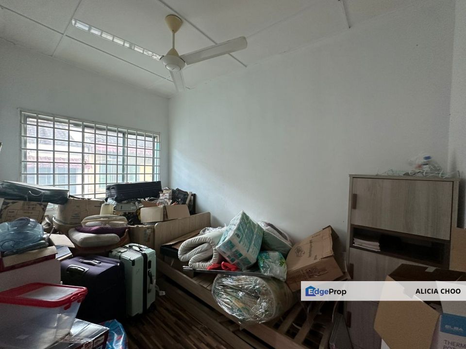 Taman Gaya 1.5 storey house for sales, Johor, Ulu Tiram