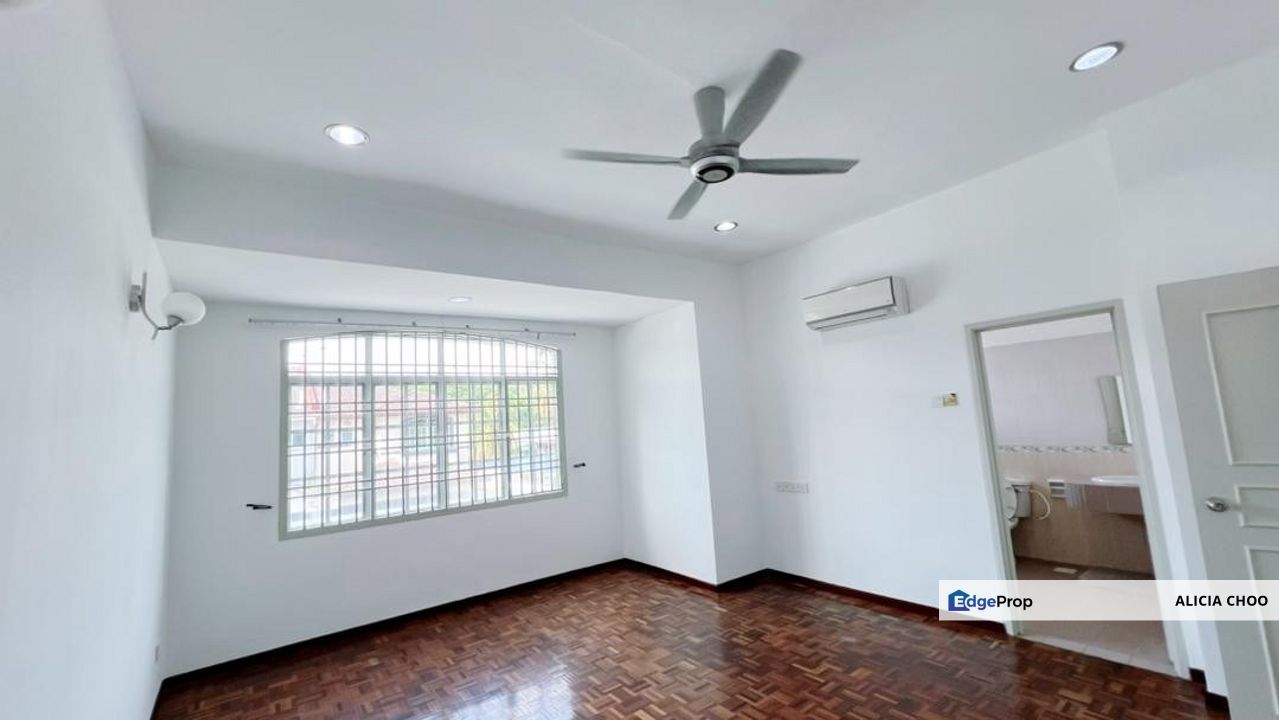 Bandar Seri Alam Double storey house for sales, Johor, Masai