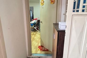 Apartment Seri Intan, Bandar Seri Alam
