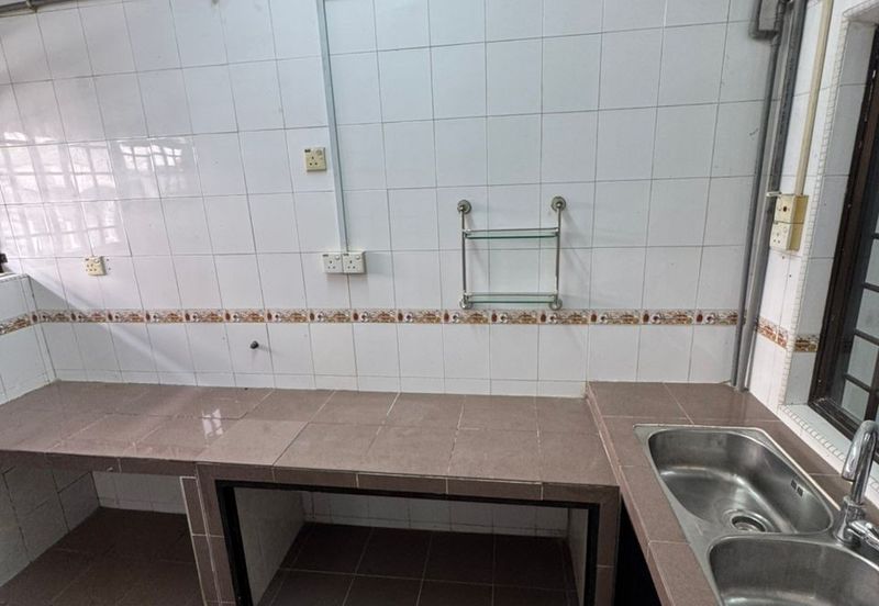 Mutiara Emas @ Taman Mount Austin