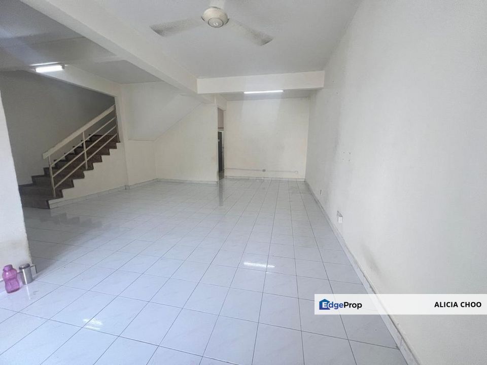 Taman Puteri Wangsa 2 storey house for sales, Johor, Ulu Tiram