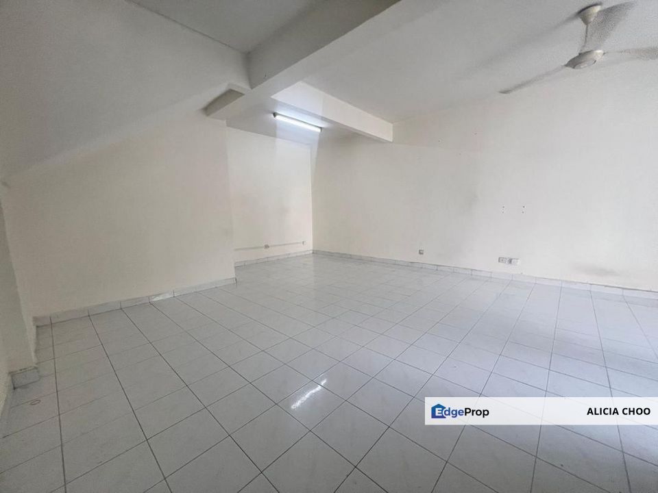 Taman Puteri Wangsa 2 storey house for sales, Johor, Ulu Tiram