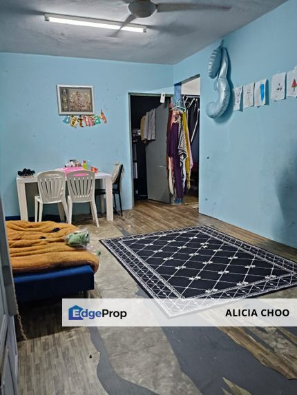 Taman Daya 2 room flat for sales, Johor, Johor Bahru