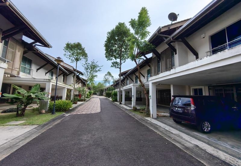 Bayou Creek, Leisure Farm