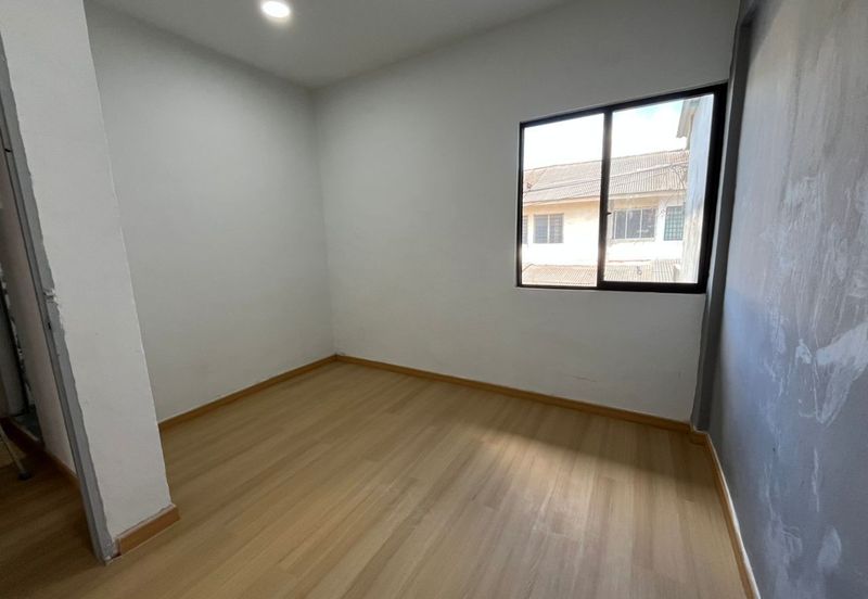 Mutiara Emas @ Taman Mount Austin