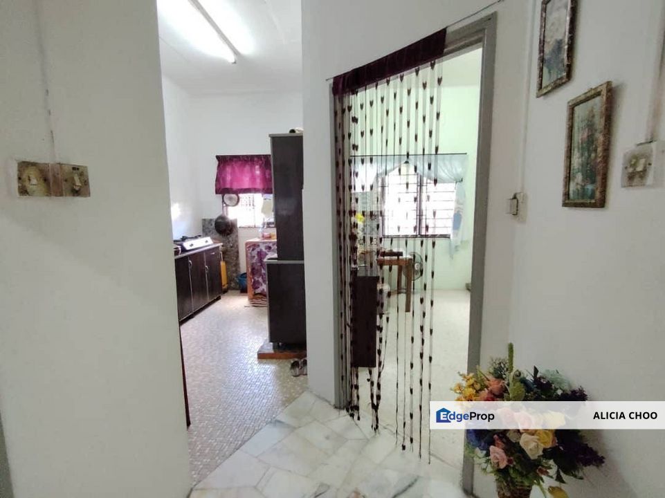 Taman Desa Cemerlang Single storey house for sales, Johor, Ulu Tiram