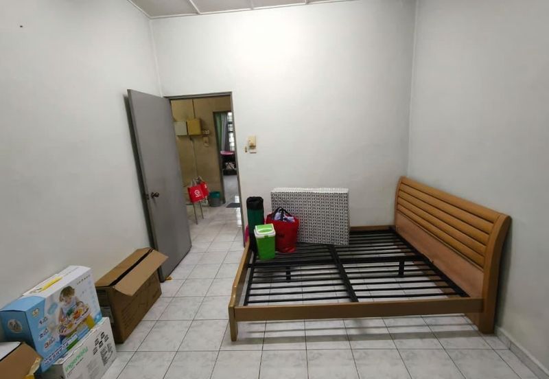 Taman Desa Cemerlang