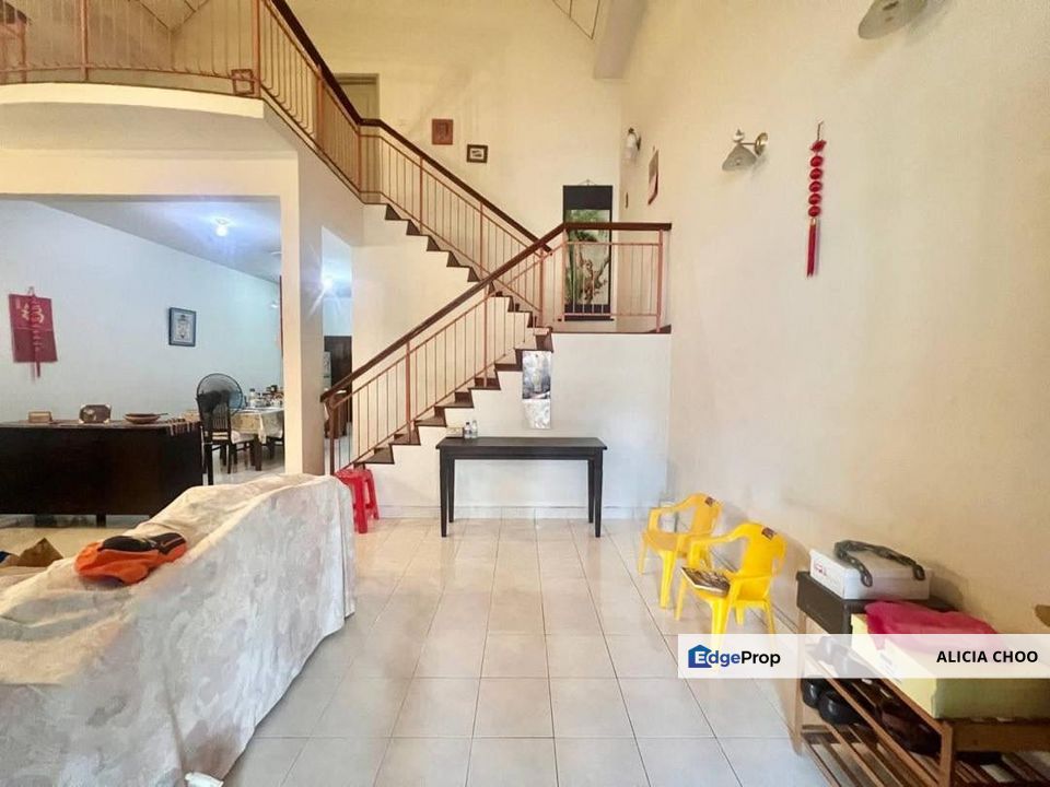 Taman Pelangi Indah 1.5 storey house for sales , Johor, Ulu Tiram