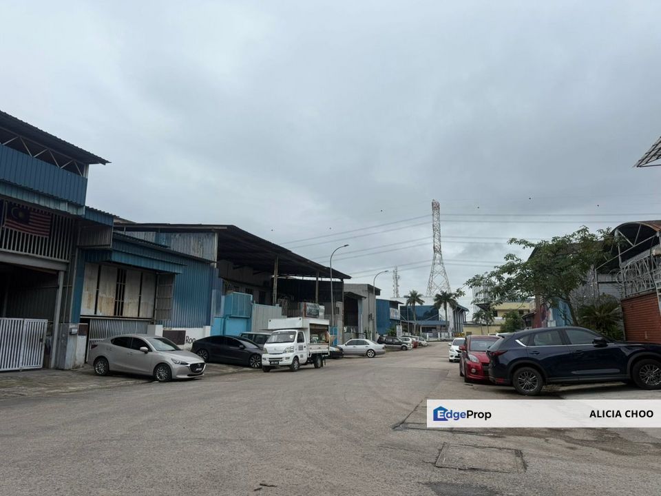 Kota Puteri 1.5 storey factory for sales, Johor, Masai
