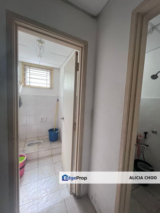 Taman Setia Indah 2 storey shop facing main road, Johor, Johor Bahru