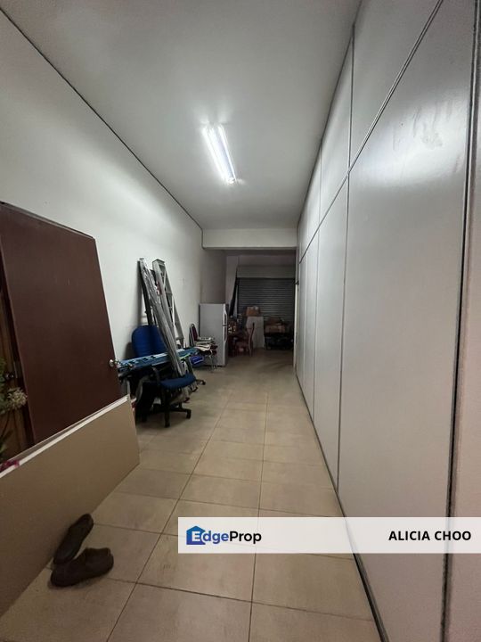 Taman Setia Indah 2 storey shop facing main road, Johor, Johor Bahru